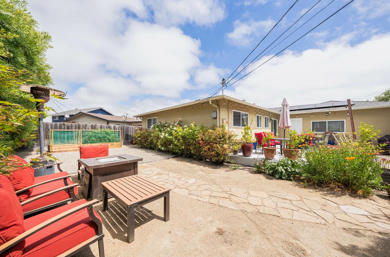 Detail Gallery Image 14 of 14 For 715 via Maria, Salinas,  CA 93901 - 3 Beds | 2 Baths