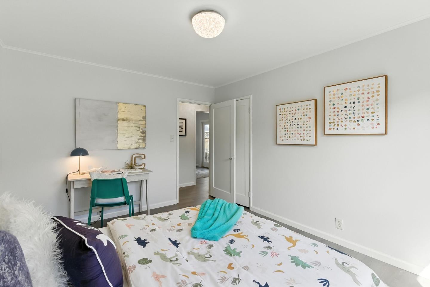 Detail Gallery Image 14 of 35 For 1300 Howard Ave, San Carlos,  CA 94070 - 2 Beds | 1 Baths