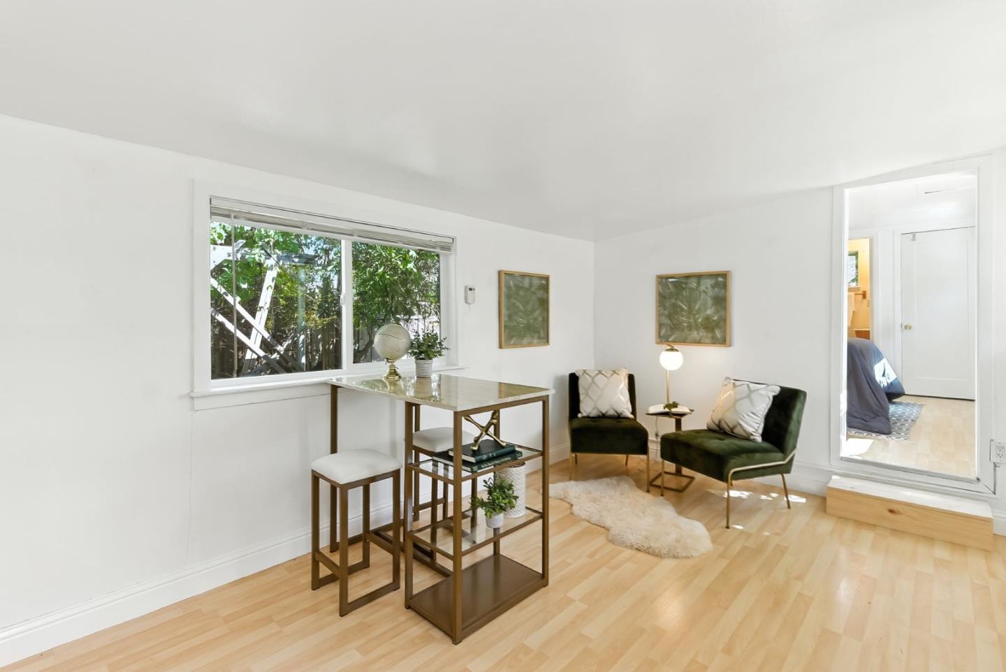 Detail Gallery Image 30 of 35 For 1300 Howard Ave, San Carlos,  CA 94070 - 2 Beds | 1 Baths