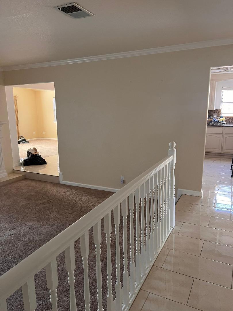 Detail Gallery Image 10 of 39 For 2488 Shilshone Cir, San Jose,  CA 95121 - 3 Beds | 2 Baths