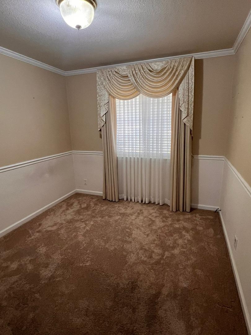 Detail Gallery Image 19 of 39 For 2488 Shilshone Cir, San Jose,  CA 95121 - 3 Beds | 2 Baths