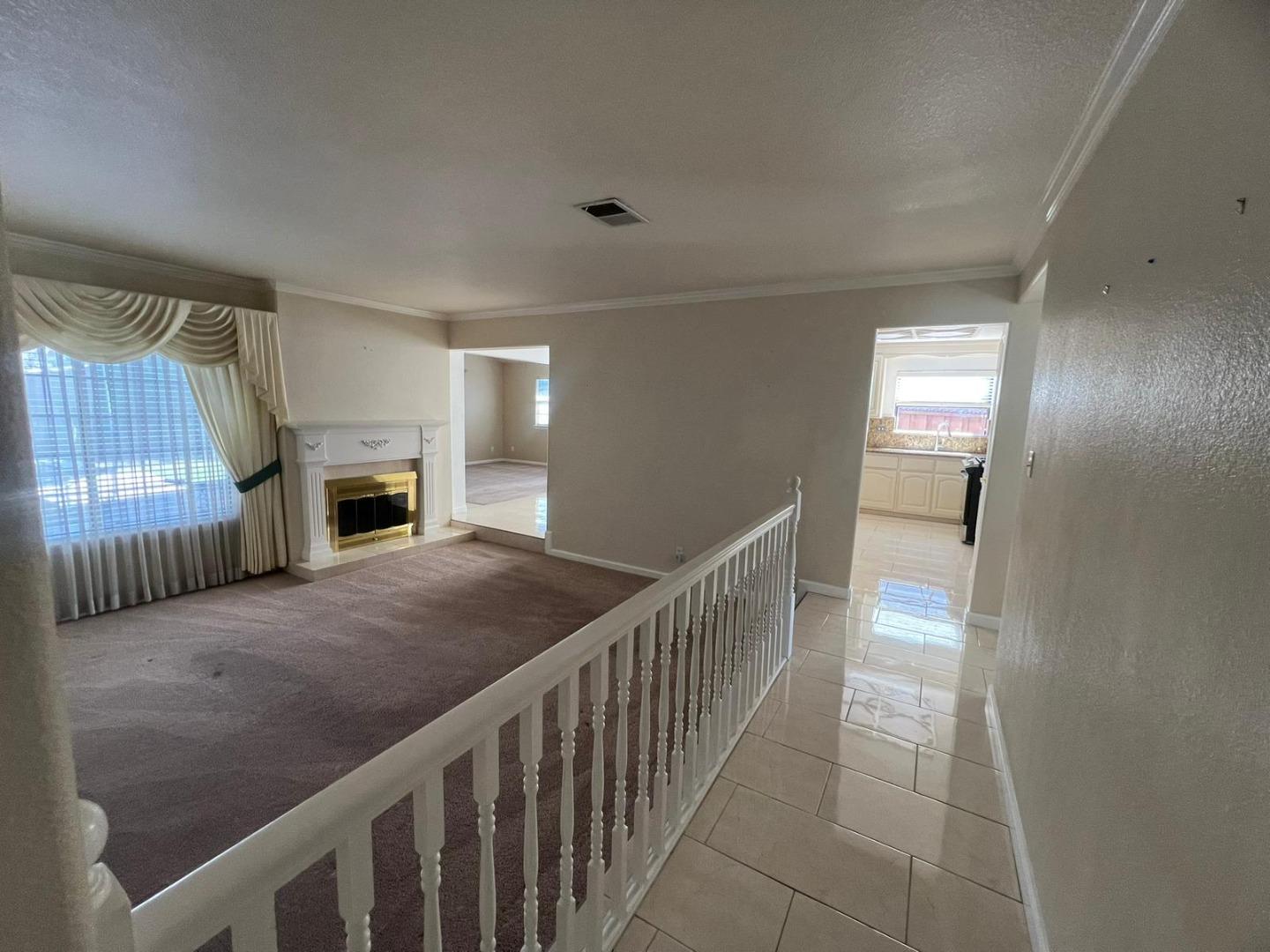 Detail Gallery Image 37 of 39 For 2488 Shilshone Cir, San Jose,  CA 95121 - 3 Beds | 2 Baths