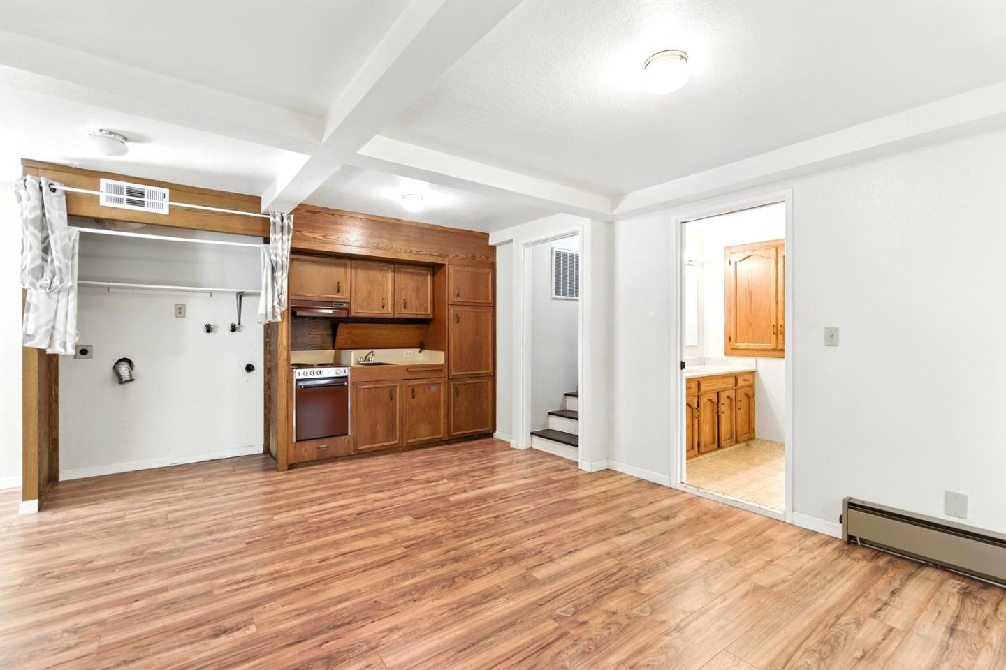 Detail Gallery Image 17 of 20 For 27586 Moody Rd, Los Altos Hills,  CA 94022 - 3 Beds | 2 Baths