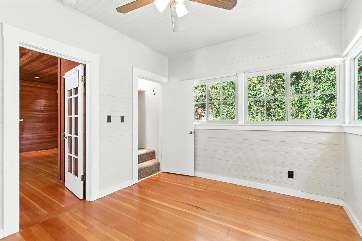 Detail Gallery Image 8 of 20 For 27586 Moody Rd, Los Altos Hills,  CA 94022 - 3 Beds | 2 Baths