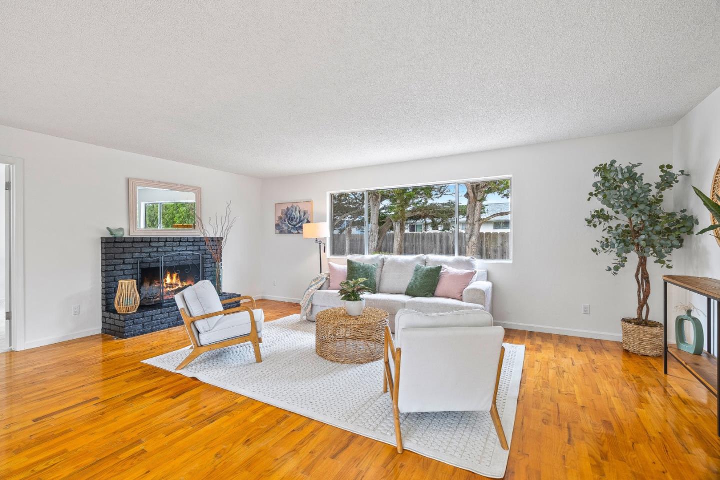 Detail Gallery Image 13 of 38 For 274 Cosky Dr, Marina,  CA 93933 - 3 Beds | 2 Baths