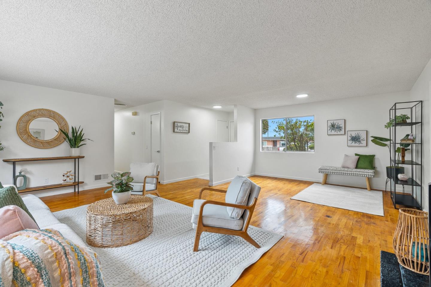 Detail Gallery Image 16 of 38 For 274 Cosky Dr, Marina,  CA 93933 - 3 Beds | 2 Baths
