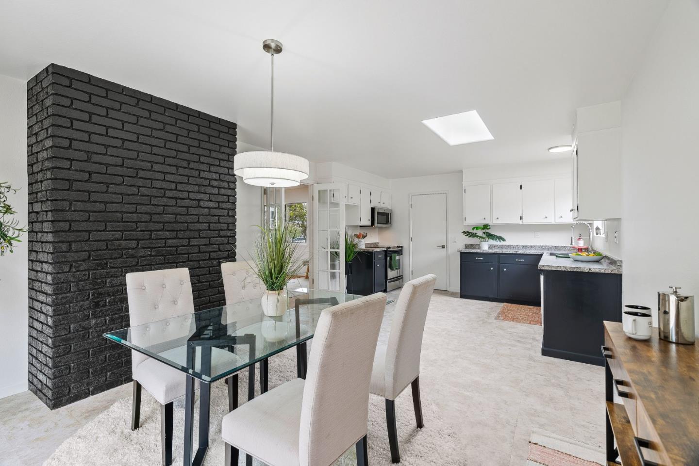 Detail Gallery Image 22 of 38 For 274 Cosky Dr, Marina,  CA 93933 - 3 Beds | 2 Baths