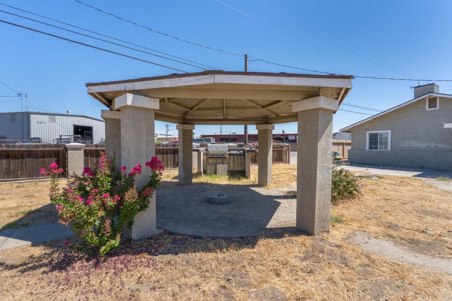 Detail Gallery Image 23 of 25 For 3600 Spruce Ave, Ceres,  CA 95307 - 4 Beds | 2/1 Baths