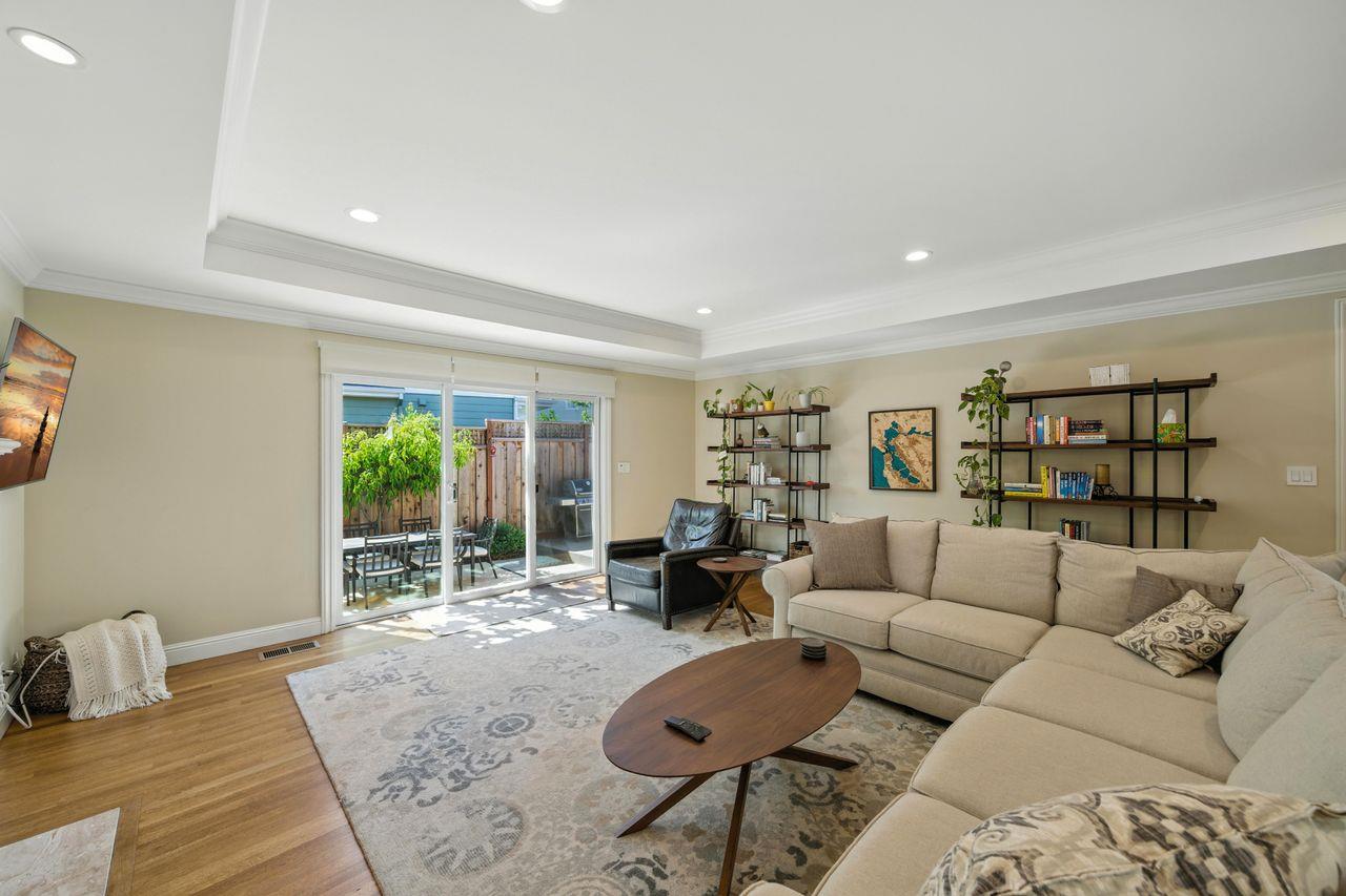 Detail Gallery Image 15 of 59 For 3 Northview Way, Redwood City,  CA 94062 - 3 Beds | 2 Baths