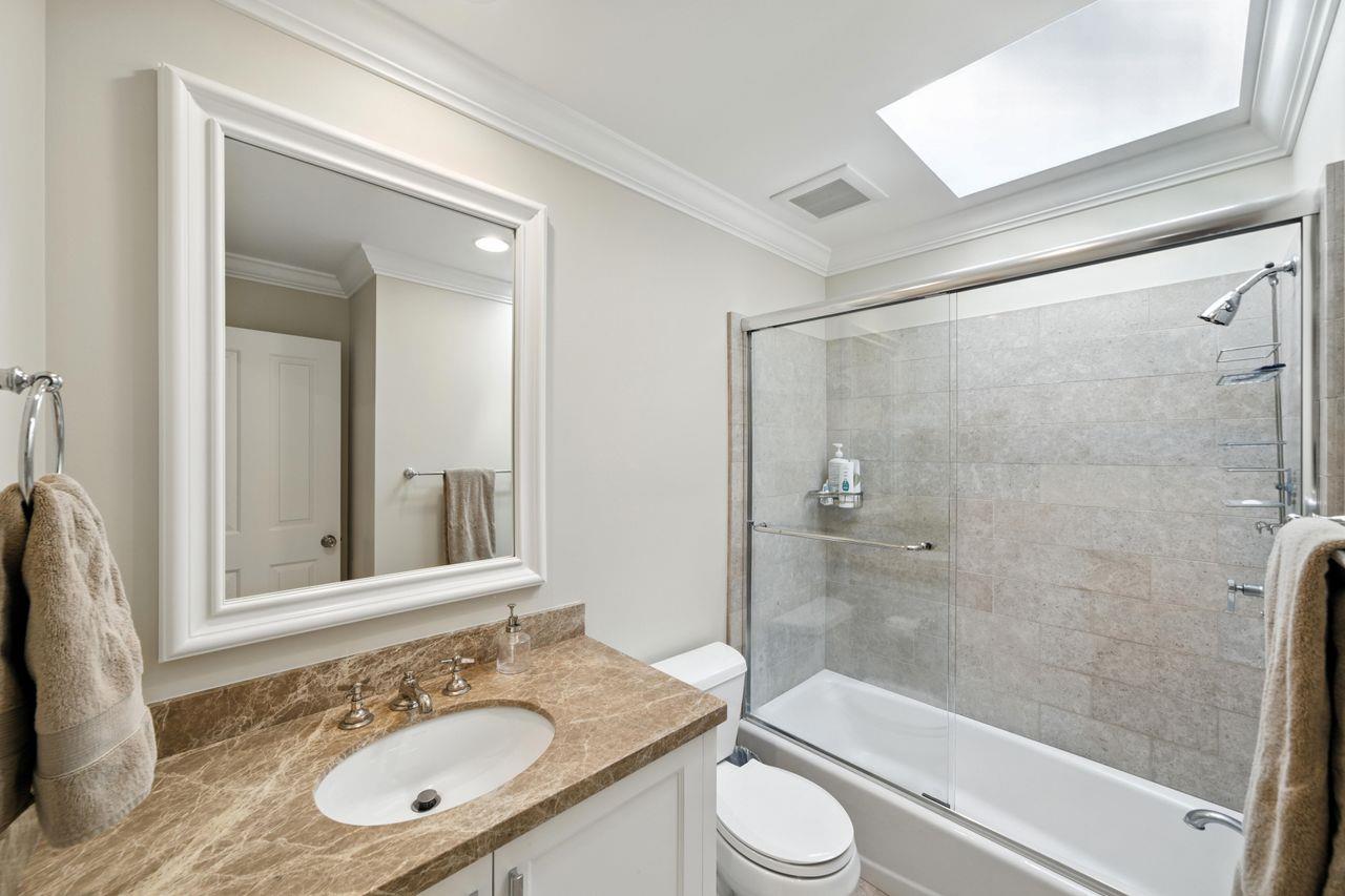 Detail Gallery Image 36 of 59 For 3 Northview Way, Redwood City,  CA 94062 - 3 Beds | 2 Baths
