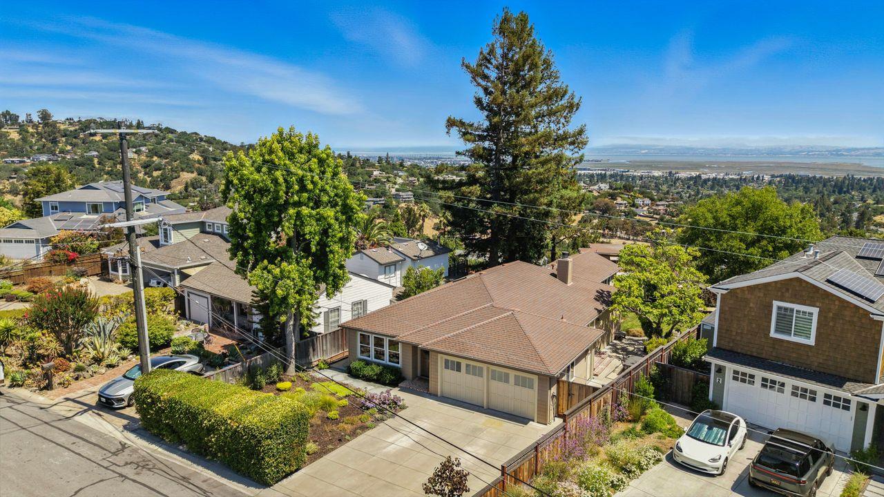 Detail Gallery Image 50 of 59 For 3 Northview Way, Redwood City,  CA 94062 - 3 Beds | 2 Baths