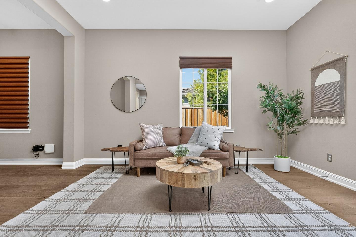 Detail Gallery Image 26 of 63 For 1730 Ventura Dr, Morgan Hill,  CA 95037 - 4 Beds | 3/1 Baths