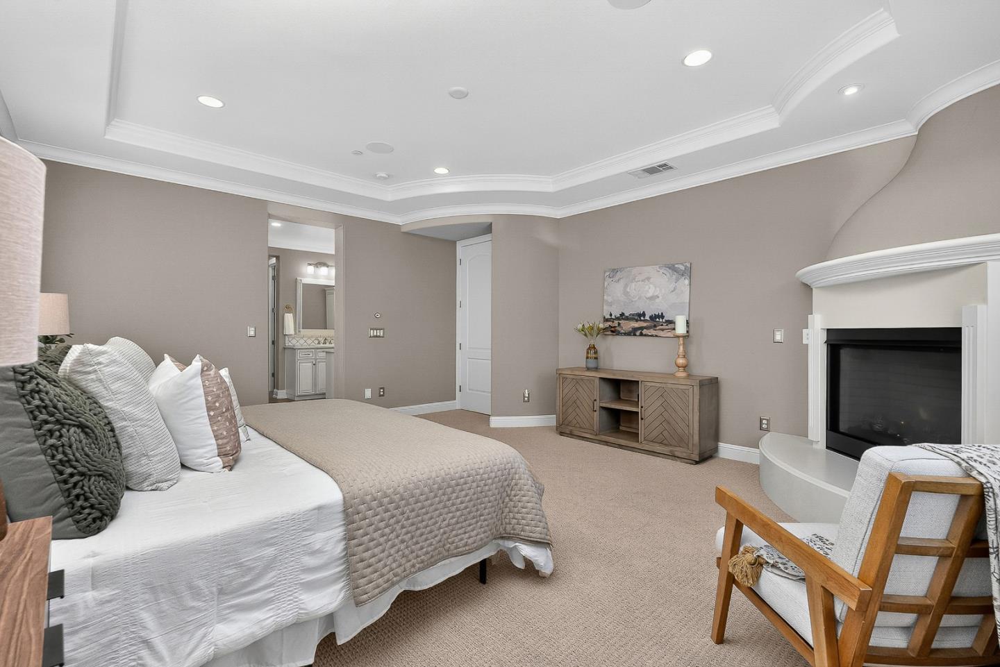 Detail Gallery Image 36 of 63 For 1730 Ventura Dr, Morgan Hill,  CA 95037 - 4 Beds | 3/1 Baths