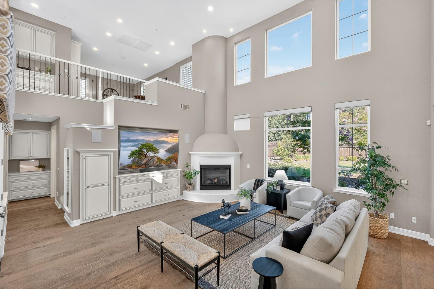Detail Gallery Image 8 of 63 For 1730 Ventura Dr, Morgan Hill,  CA 95037 - 4 Beds | 3/1 Baths