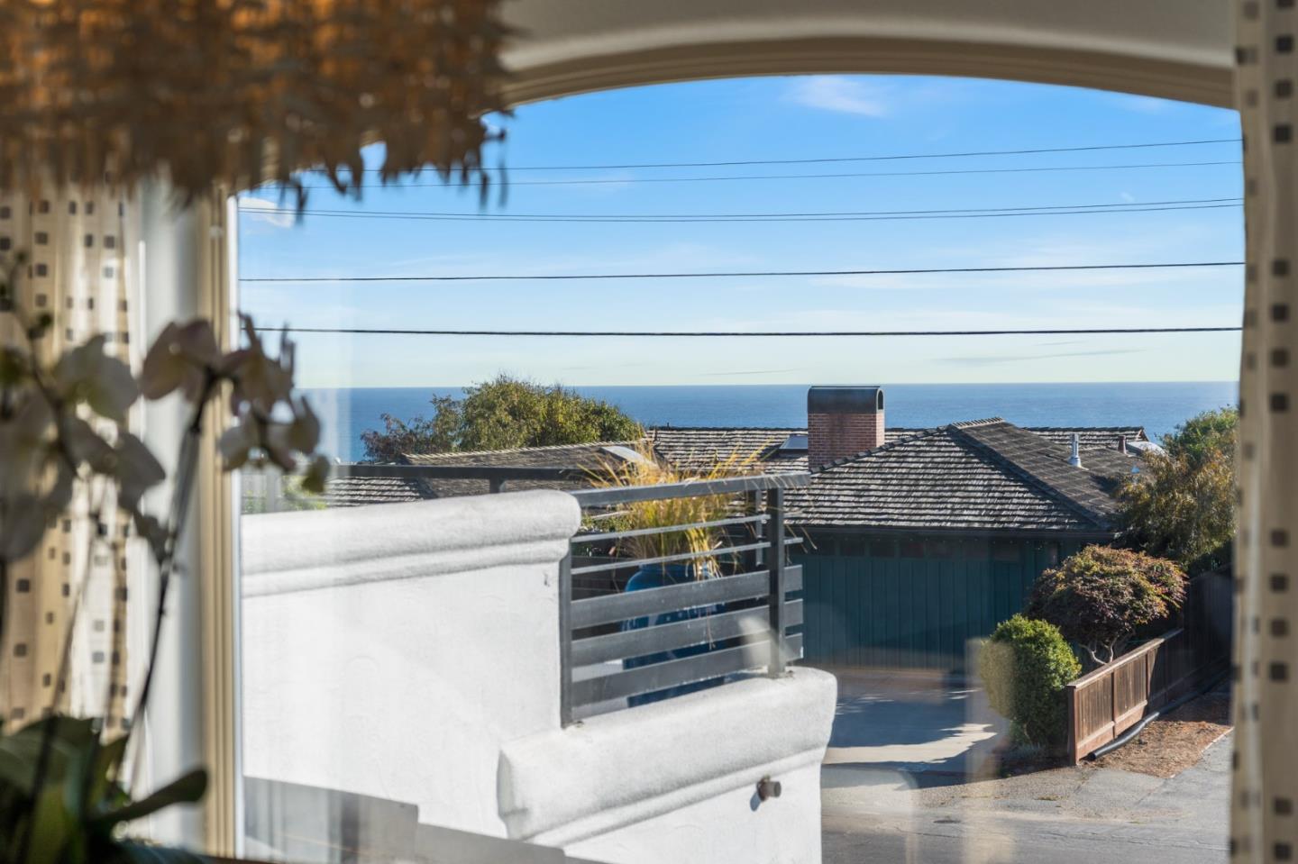 Detail Gallery Image 18 of 70 For 641 Bayview Dr, Aptos,  CA 95003 - 3 Beds | 2/1 Baths
