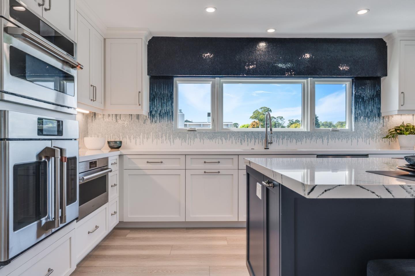 Detail Gallery Image 21 of 70 For 641 Bayview Dr, Aptos,  CA 95003 - 3 Beds | 2/1 Baths