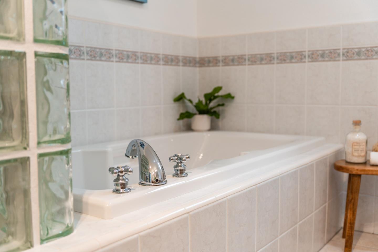 Detail Gallery Image 45 of 70 For 641 Bayview Dr, Aptos,  CA 95003 - 3 Beds | 2/1 Baths