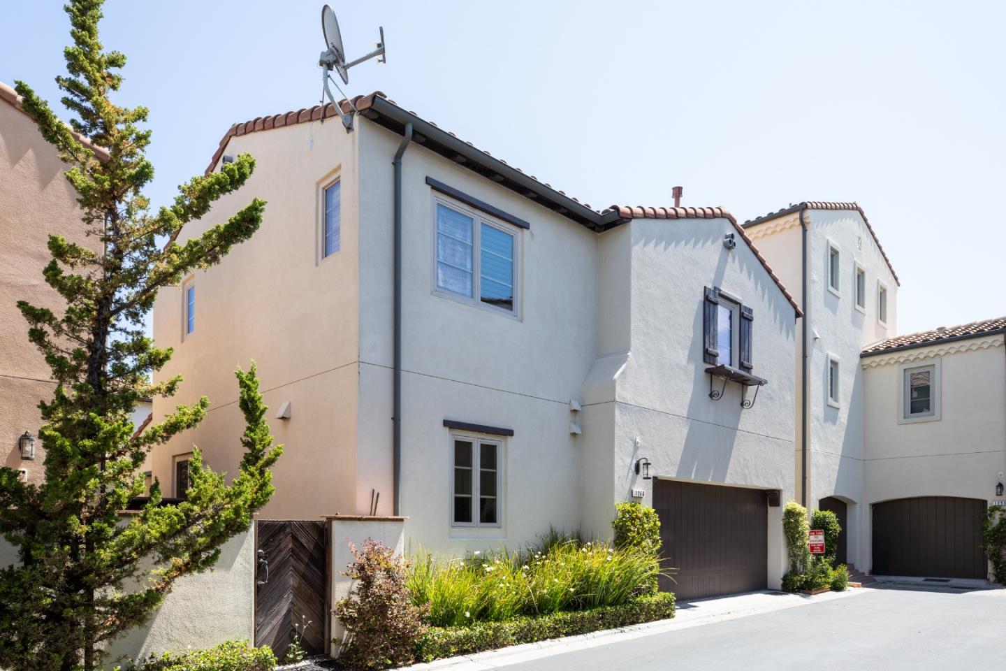 Detail Gallery Image 21 of 25 For 1246 Dahlia Loop, San Jose,  CA 95126 - 3 Beds | 2/1 Baths