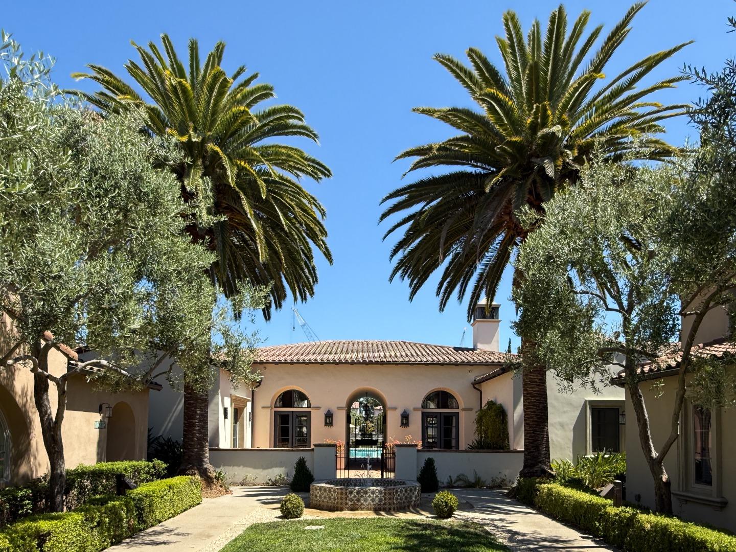 Detail Gallery Image 23 of 25 For 1246 Dahlia Loop, San Jose,  CA 95126 - 3 Beds | 2/1 Baths