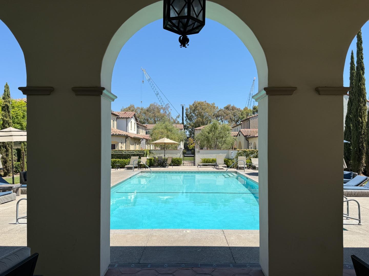Detail Gallery Image 24 of 25 For 1246 Dahlia Loop, San Jose,  CA 95126 - 3 Beds | 2/1 Baths