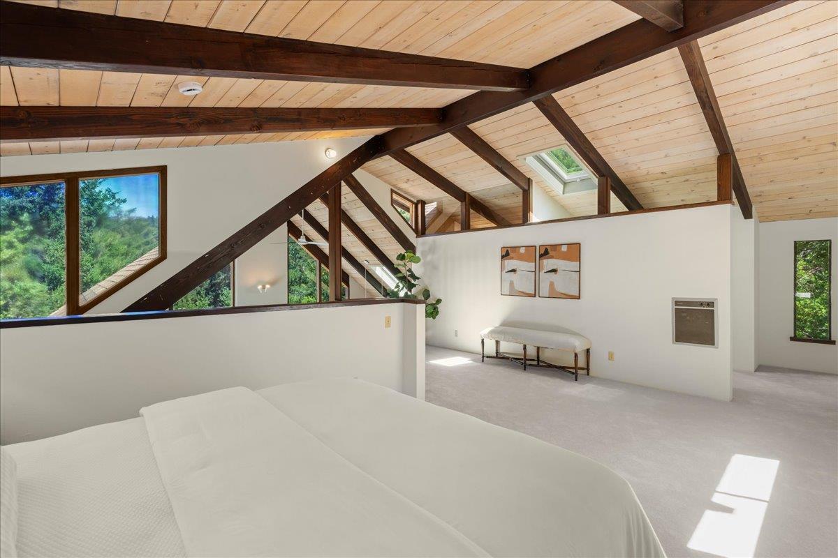 Detail Gallery Image 16 of 26 For 13770 Madrone Pl, Los Gatos,  CA 95033 - 3 Beds | 2 Baths