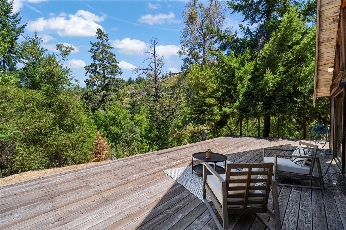 Detail Gallery Image 20 of 26 For 13770 Madrone Pl, Los Gatos,  CA 95033 - 3 Beds | 2 Baths