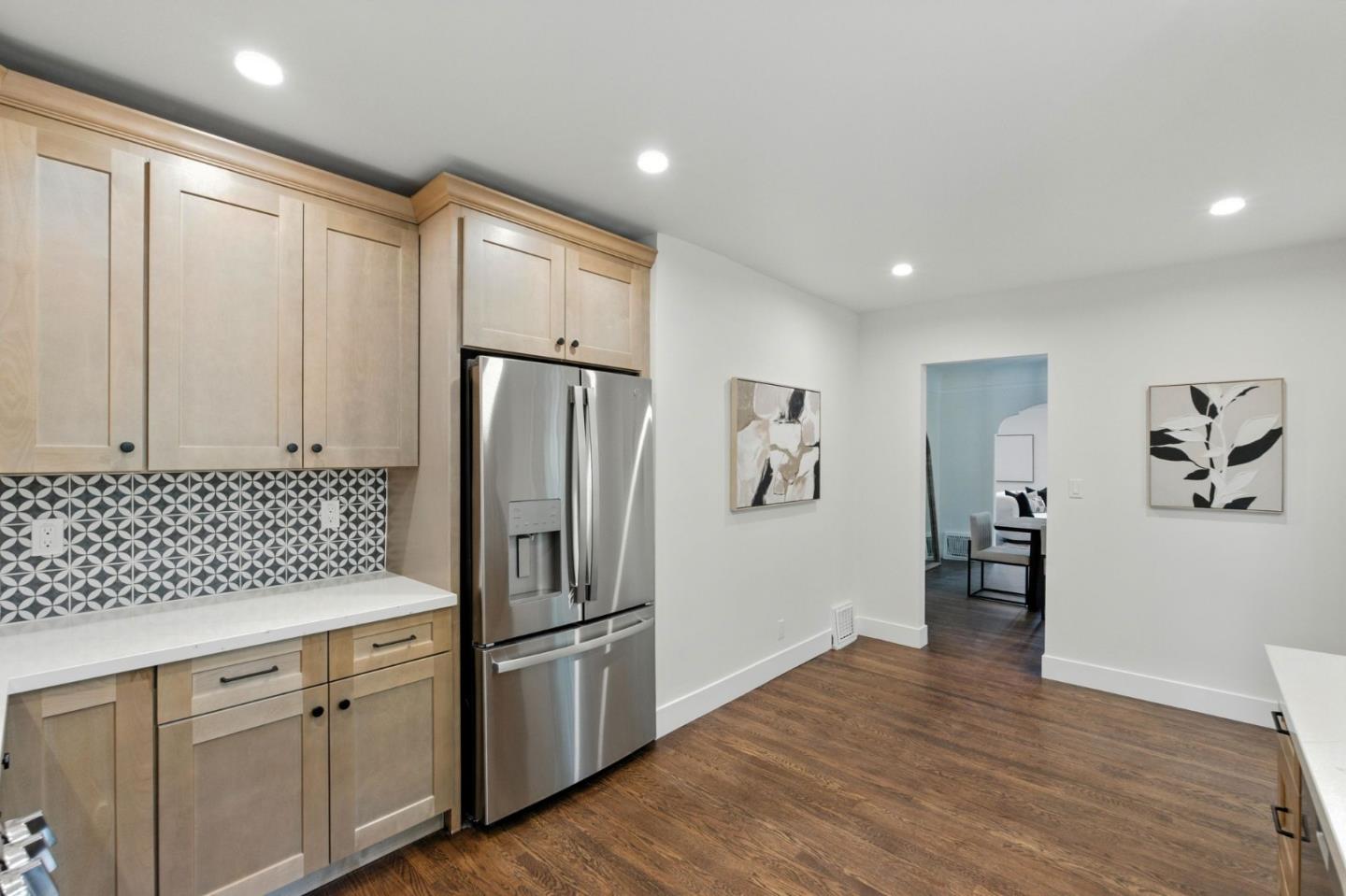 Detail Gallery Image 18 of 41 For 1165 Clinton St, Redwood City,  CA 94061 - 3 Beds | 2 Baths