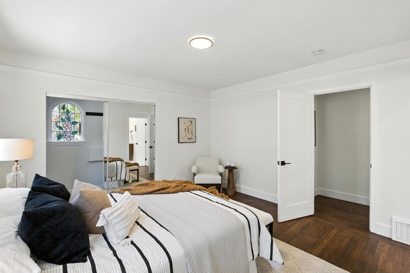 Detail Gallery Image 21 of 41 For 1165 Clinton St, Redwood City,  CA 94061 - 3 Beds | 2 Baths