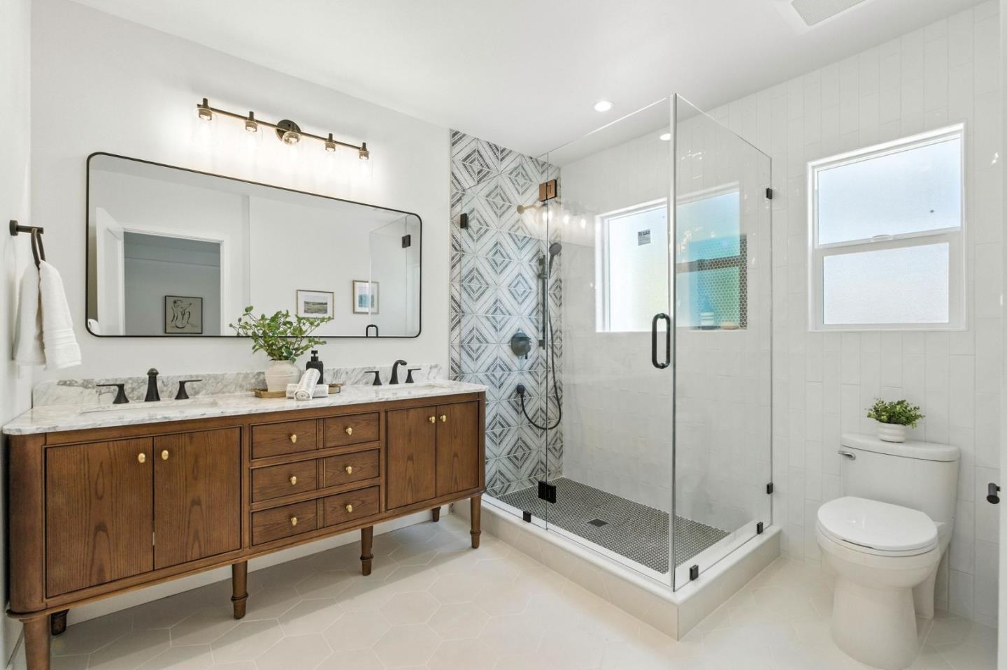 Detail Gallery Image 23 of 41 For 1165 Clinton St, Redwood City,  CA 94061 - 3 Beds | 2 Baths