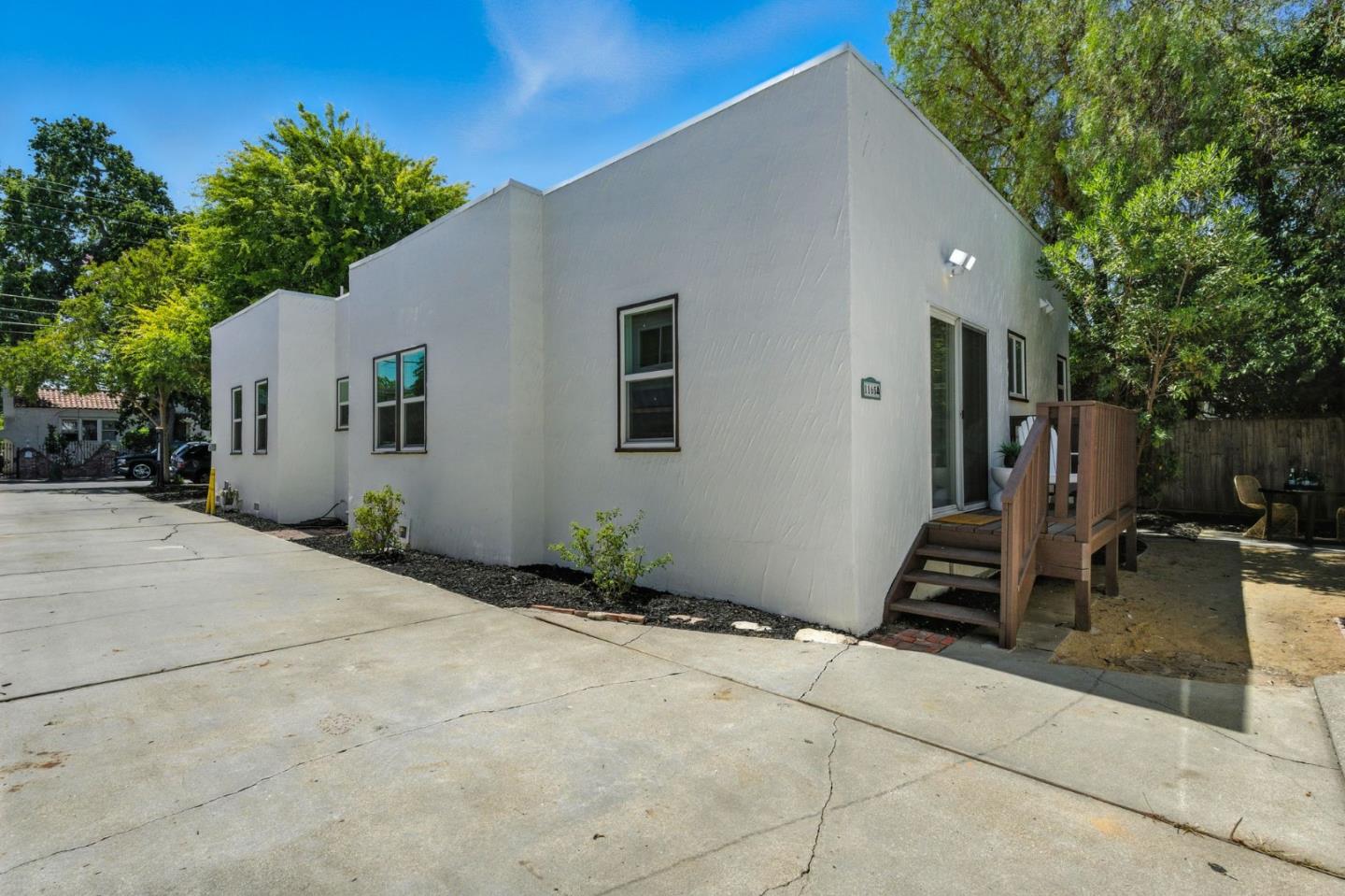 Detail Gallery Image 37 of 41 For 1165 Clinton St, Redwood City,  CA 94061 - 3 Beds | 2 Baths