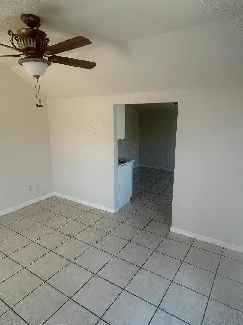 Detail Gallery Image 11 of 27 For 412 7th St, Greenfield,  CA 93927 - 2 Beds | 1 Baths