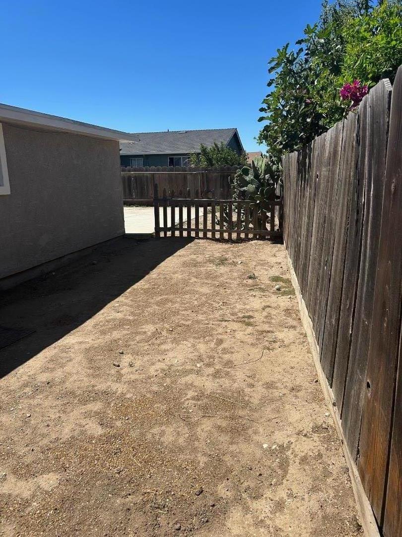 Detail Gallery Image 23 of 27 For 412 7th St, Greenfield,  CA 93927 - 2 Beds | 1 Baths