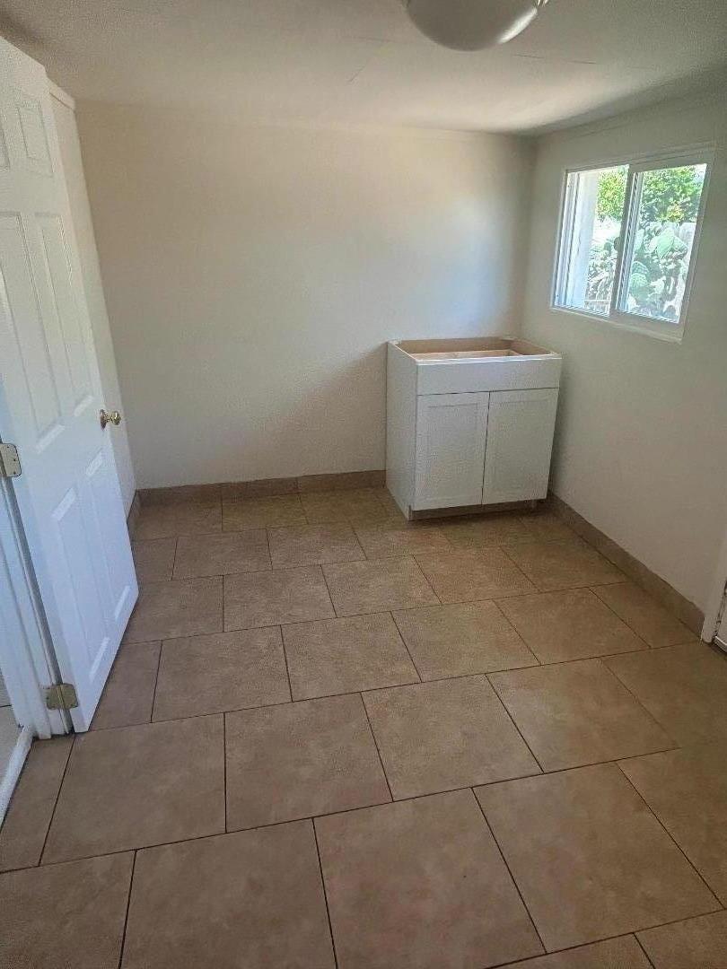 Detail Gallery Image 8 of 27 For 412 7th St, Greenfield,  CA 93927 - 2 Beds | 1 Baths