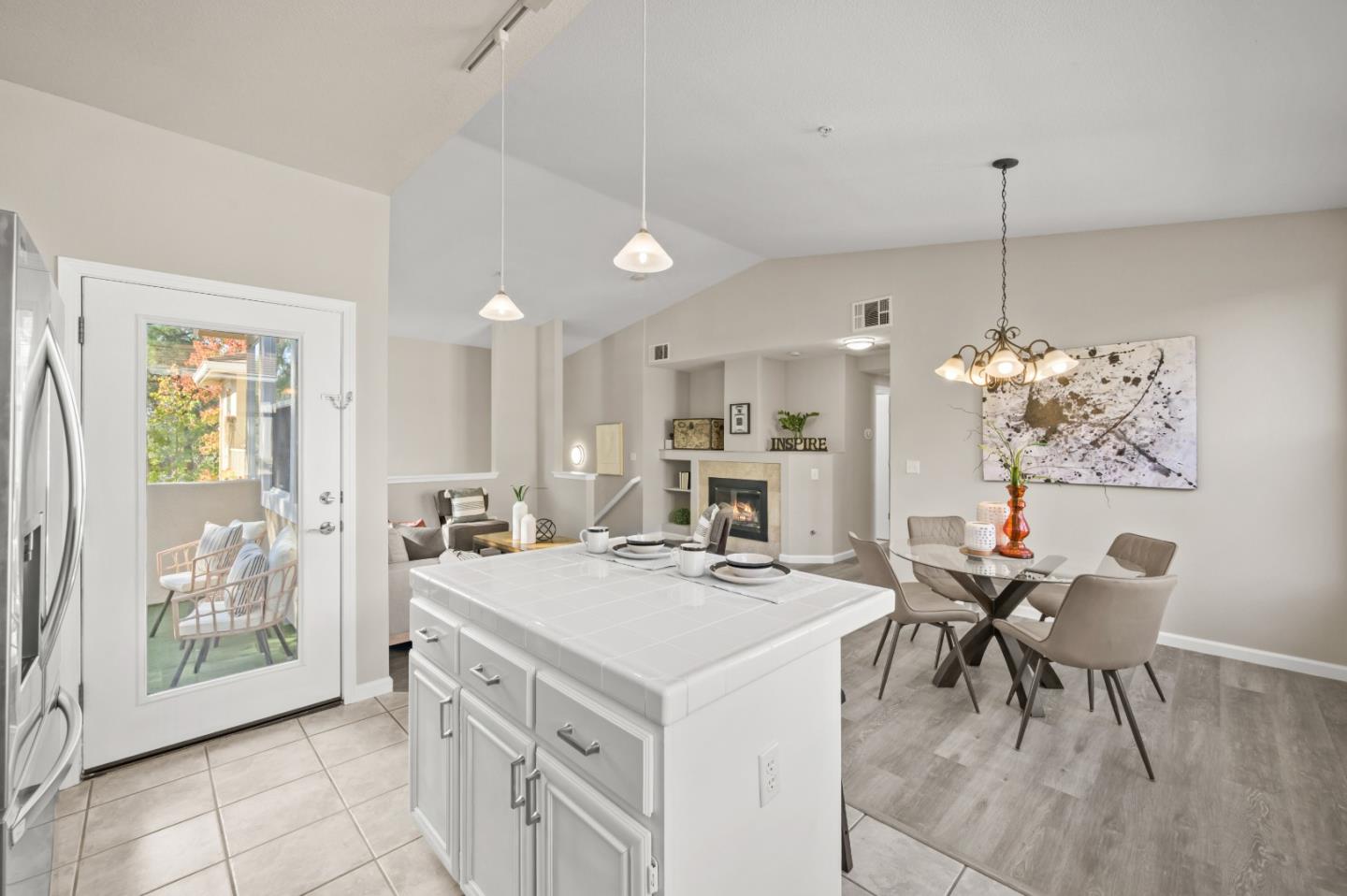 Detail Gallery Image 14 of 45 For 3349 Midtown Pl, San Jose,  CA 95136 - 2 Beds | 2 Baths