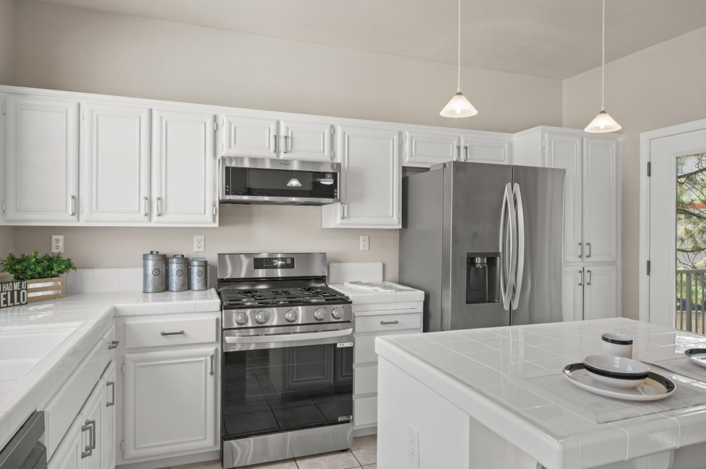 Detail Gallery Image 9 of 45 For 3349 Midtown Pl, San Jose,  CA 95136 - 2 Beds | 2 Baths