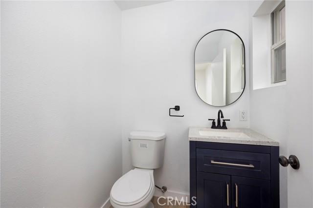 Detail Gallery Image 8 of 17 For 2627 W Vernon Ave, Los Angeles,  CA 90008 - 3 Beds | 3 Baths