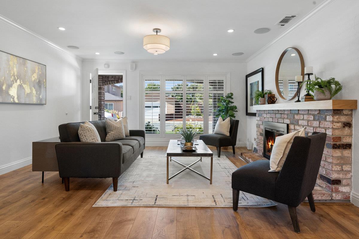 Detail Gallery Image 3 of 45 For 3937 Gillis Dr, San Mateo,  CA 94403 - 3 Beds | 1 Baths