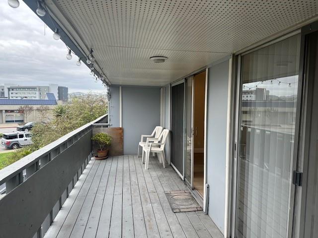 Detail Gallery Image 10 of 15 For 2977 S Norfolk St #209,  San Mateo,  CA 94403 - 2 Beds | 2 Baths