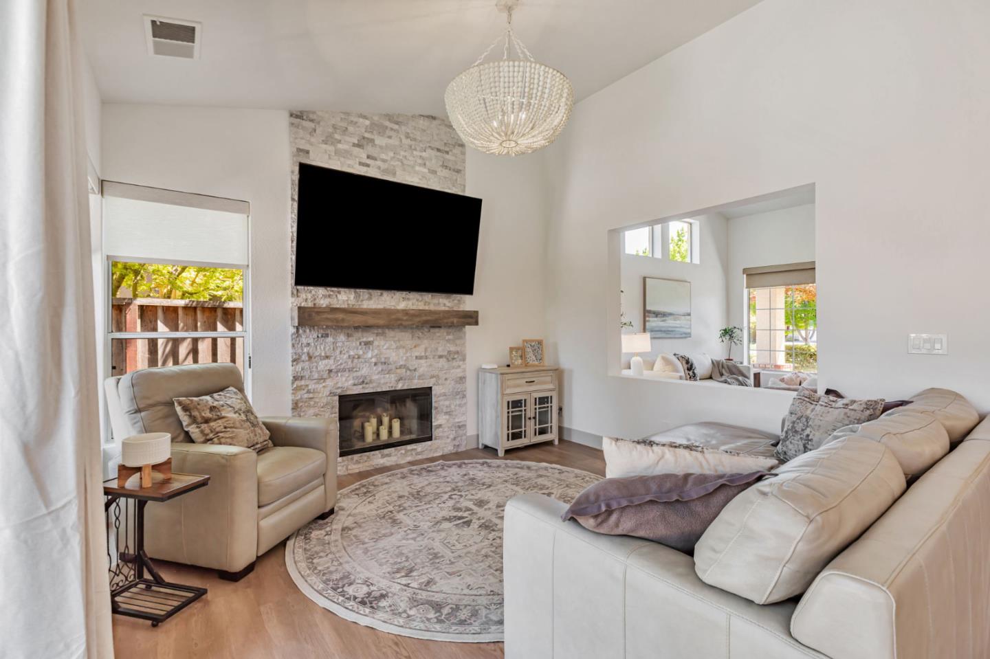 Detail Gallery Image 12 of 52 For 15202 Monticello Way, Morgan Hill,  CA 95037 - 4 Beds | 2 Baths