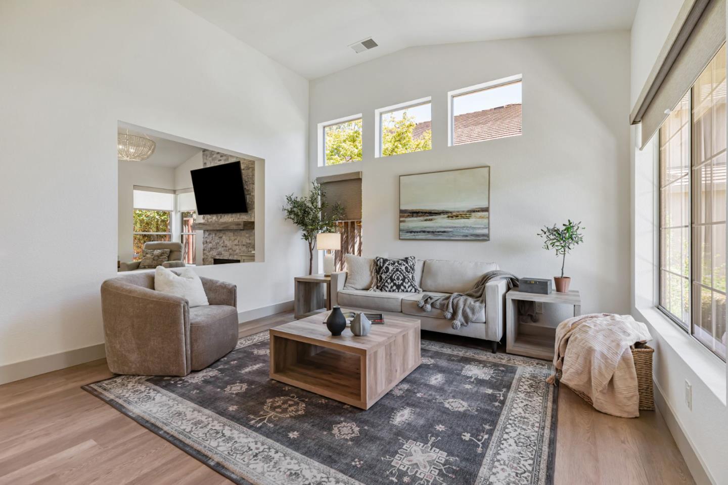 Detail Gallery Image 8 of 52 For 15202 Monticello Way, Morgan Hill,  CA 95037 - 4 Beds | 2 Baths