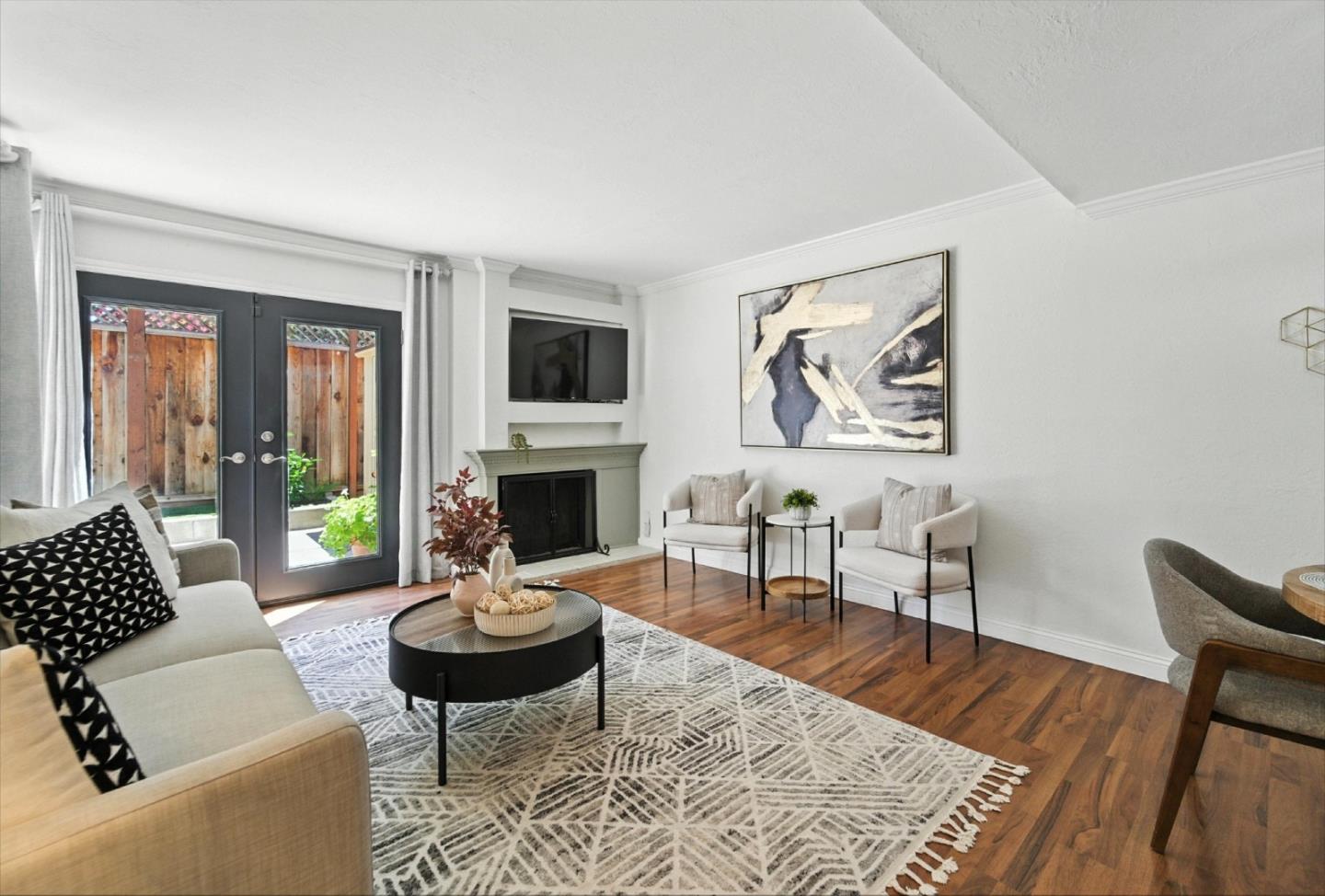Detail Gallery Image 11 of 44 For 565 Union Ave, Campbell,  CA 95008 - 3 Beds | 2/1 Baths