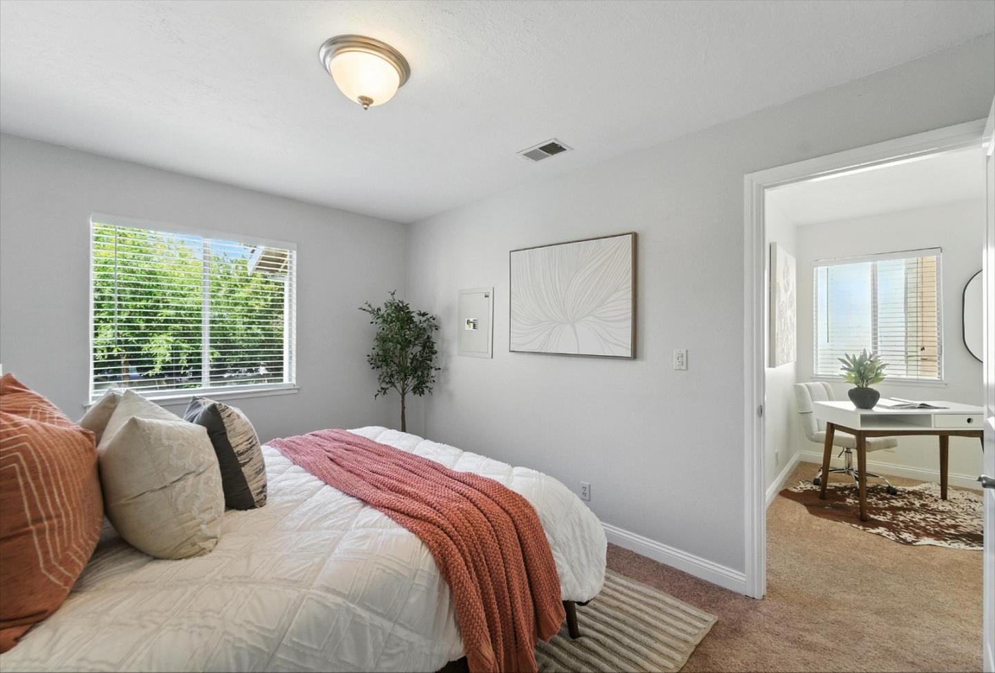 Detail Gallery Image 31 of 44 For 565 Union Ave, Campbell,  CA 95008 - 3 Beds | 2/1 Baths