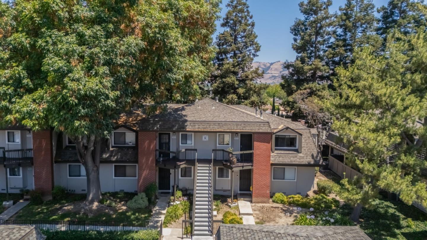 Detail Gallery Image 23 of 31 For 3054 Shadow Springs Pl, San Jose,  CA 95121 - 2 Beds | 1 Baths