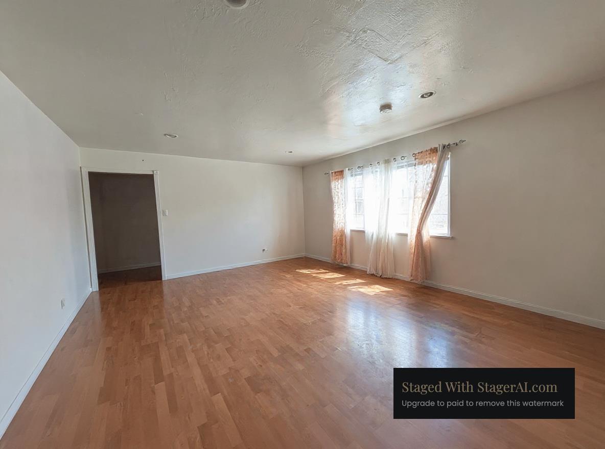Detail Gallery Image 10 of 12 For 1477 Folsom Ave, San Pablo,  CA 94806 - 3 Beds | 1/1 Baths