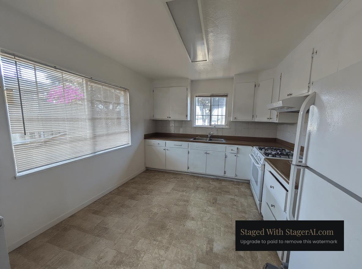 Detail Gallery Image 9 of 12 For 1477 Folsom Ave, San Pablo,  CA 94806 - 3 Beds | 1/1 Baths
