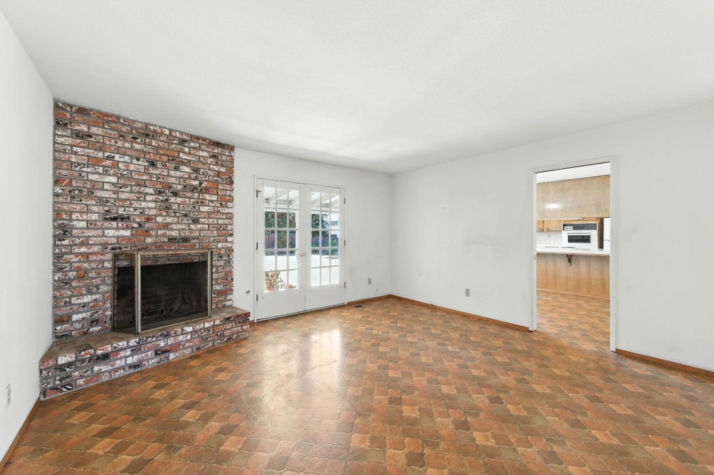Detail Gallery Image 10 of 49 For 2201 Carleton Dr, Turlock,  CA 95382 - 3 Beds | 2 Baths