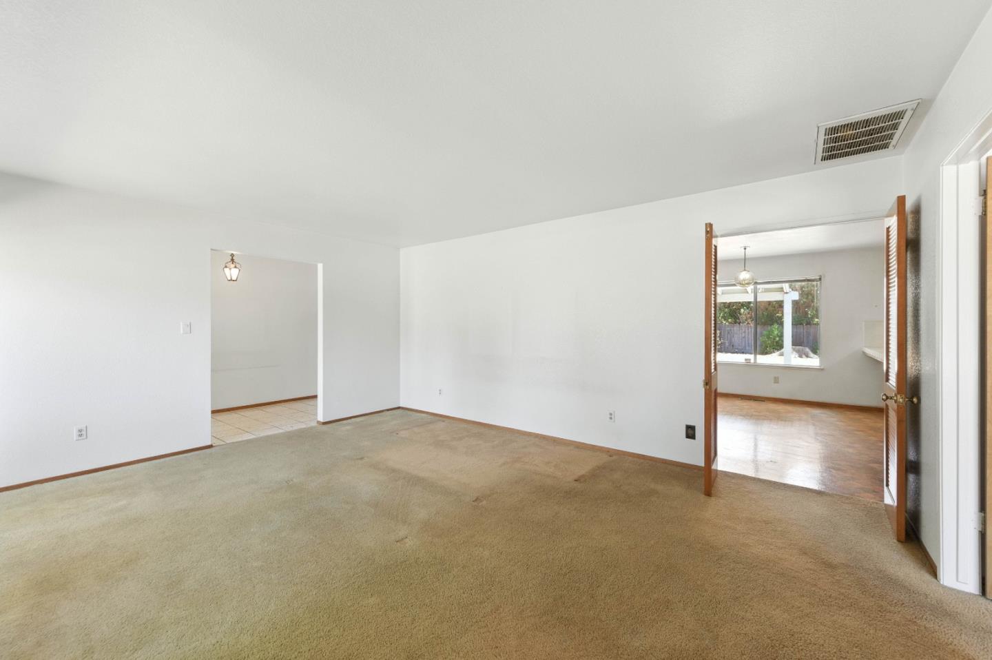 Detail Gallery Image 15 of 49 For 2201 Carleton Dr, Turlock,  CA 95382 - 3 Beds | 2 Baths