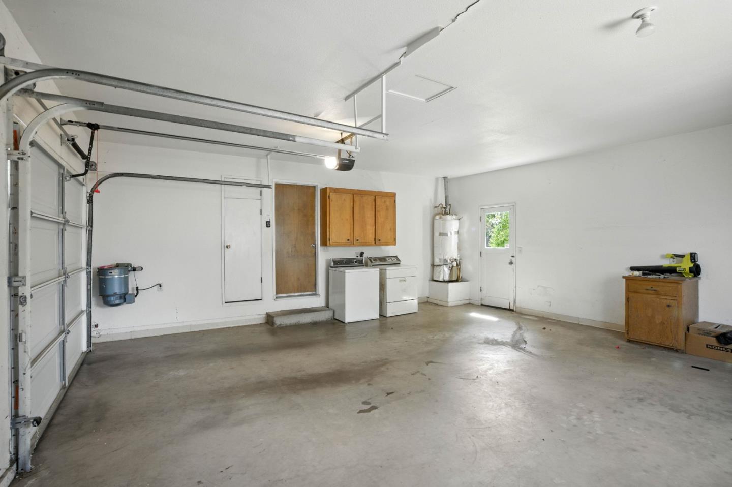 Detail Gallery Image 33 of 49 For 2201 Carleton Dr, Turlock,  CA 95382 - 3 Beds | 2 Baths