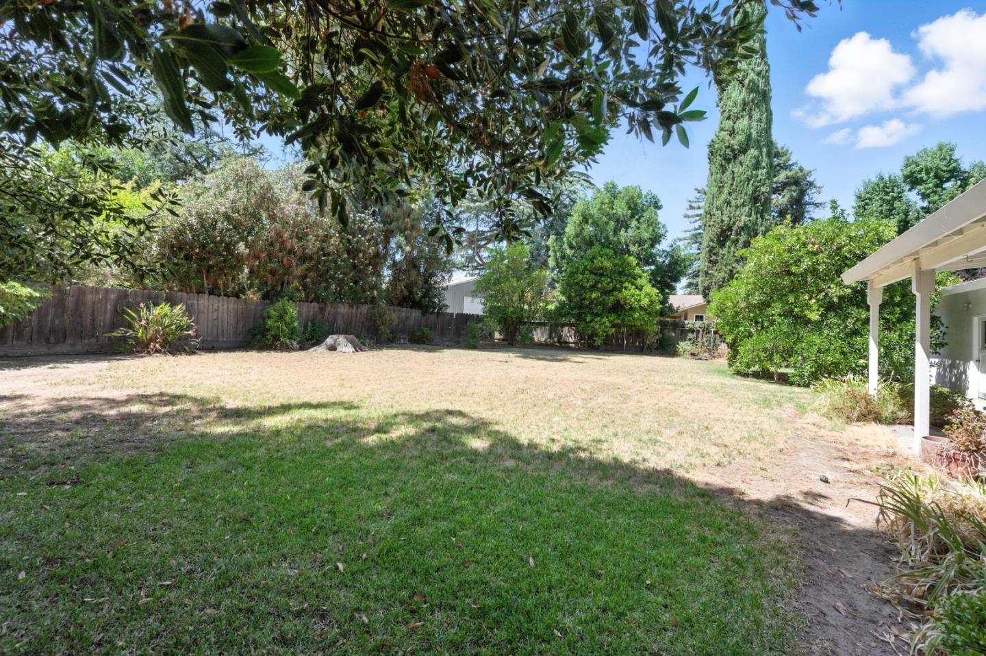Detail Gallery Image 37 of 49 For 2201 Carleton Dr, Turlock,  CA 95382 - 3 Beds | 2 Baths