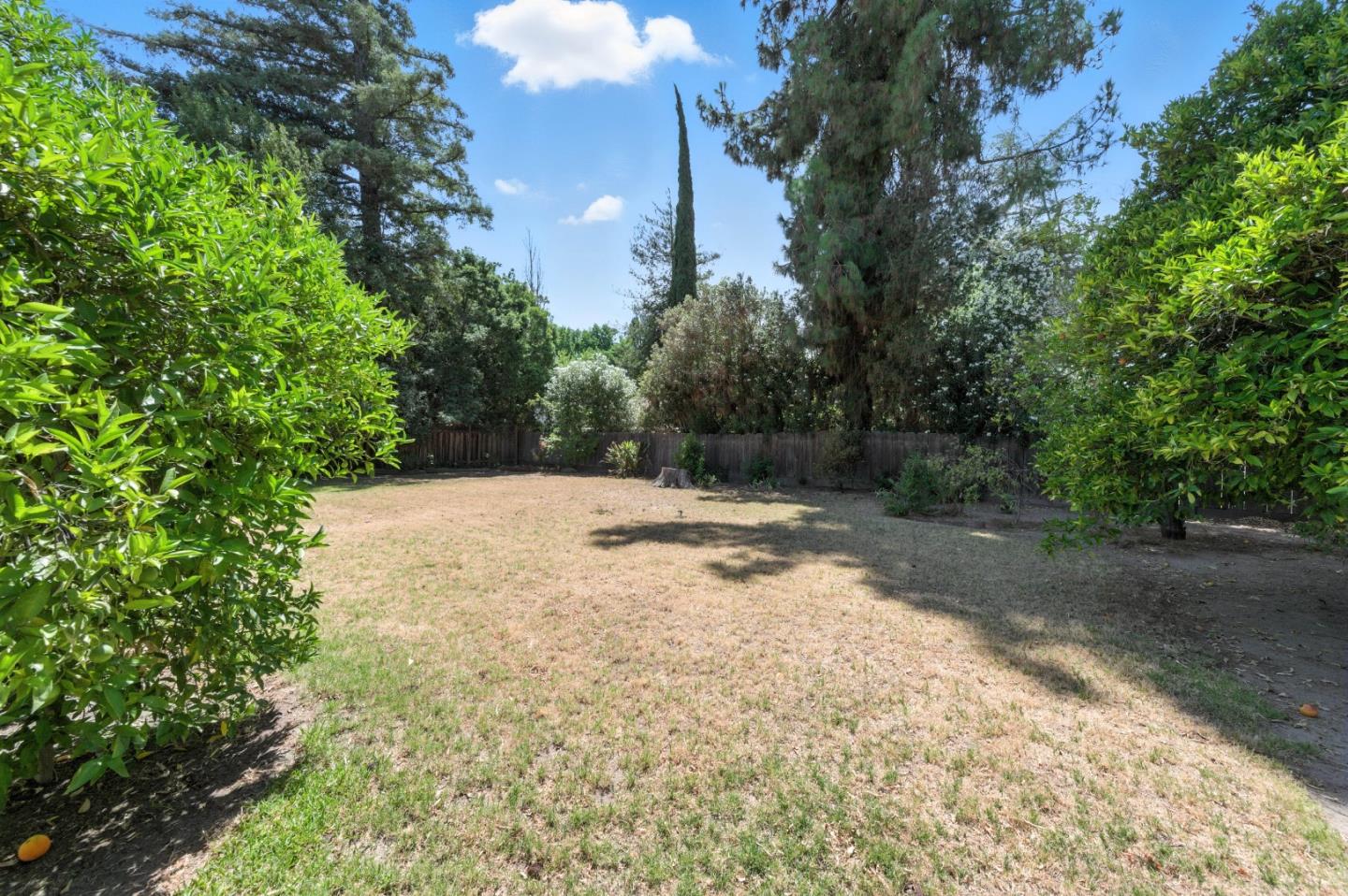 Detail Gallery Image 38 of 49 For 2201 Carleton Dr, Turlock,  CA 95382 - 3 Beds | 2 Baths